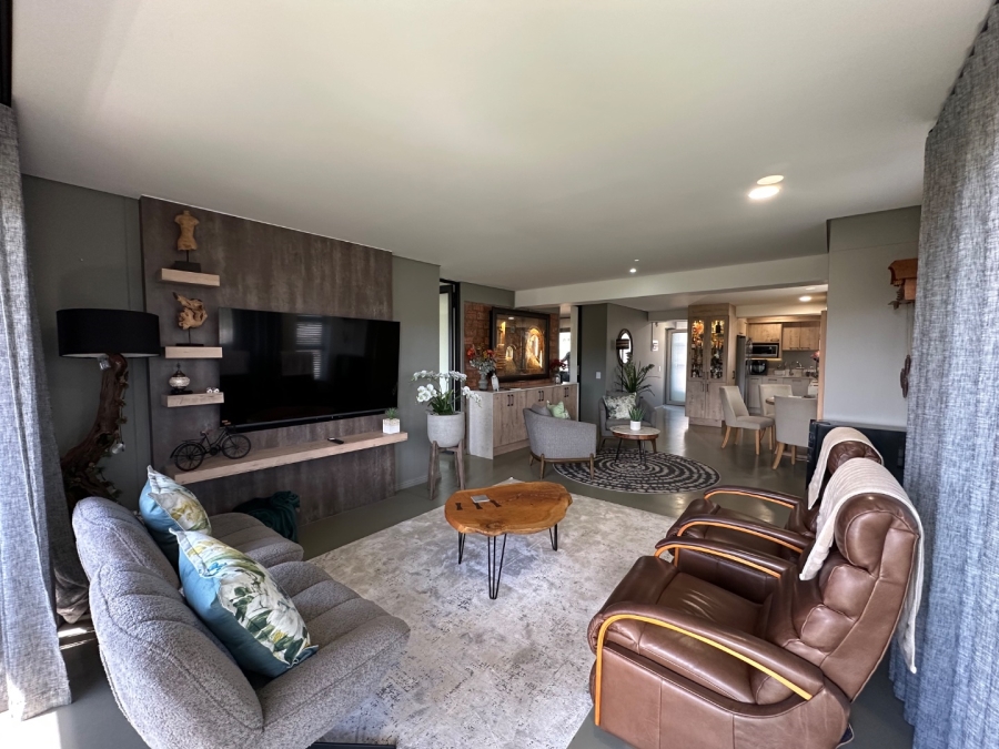 2 Bedroom Property for Sale in Island View Western Cape